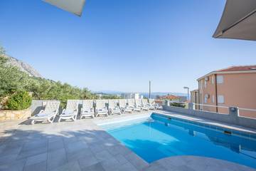 Villa för 11 Personer i Makarska, Split-Dalmatia guovlu, Bild 1