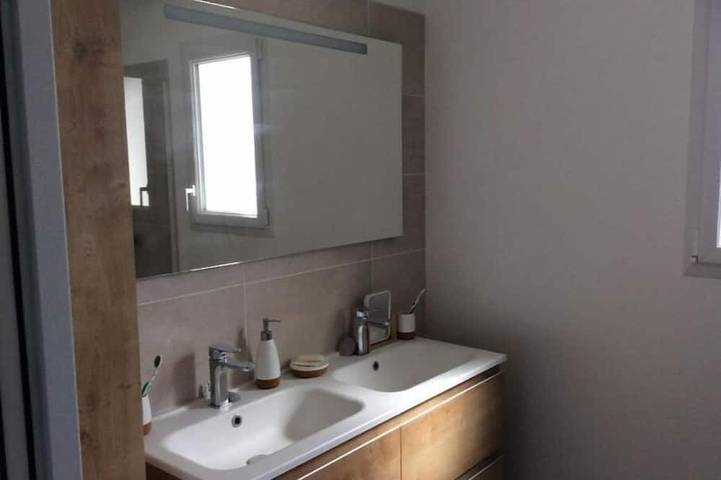 Location de vacances pour 4 personnes, avec terrasse à L'Houmeau - 3