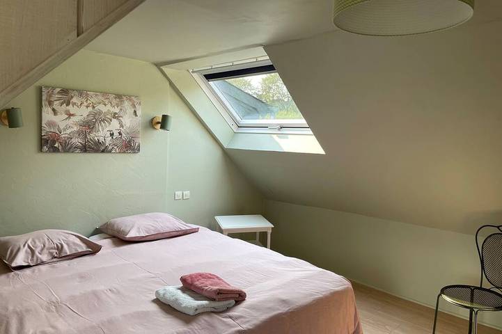 Gîte pour 6 personnes, avec terrasse et jardin, animaux acceptés à Bégard - 3
