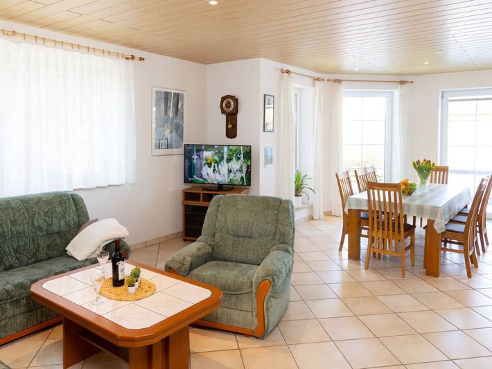 Ferienhaus für 9 Personen, mit Garten und Balkon in Karlshagen - 2