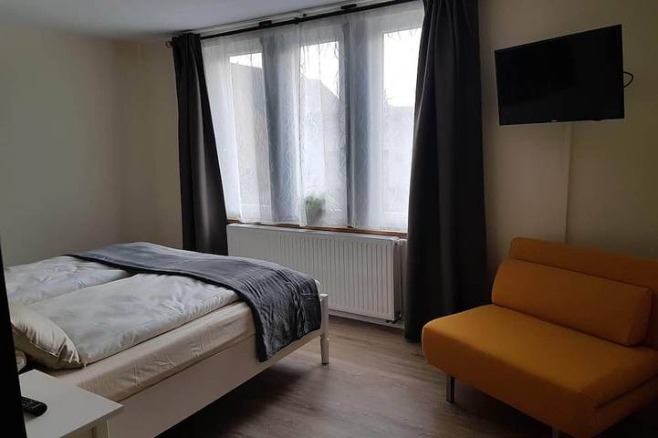 Ferienwohnung für 6 Personen, mit Balkon und Garten in Fritzlar - 2