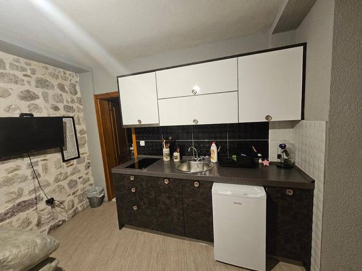 Gîte pour 3 personnes à Kotor - 2