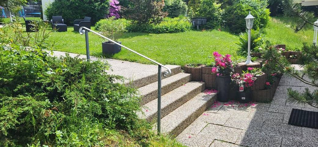 Ferienwohnung für 6 Personen, mit Whirlpool und Terrasse sowie Garten und Pool in Niedenstein - 4