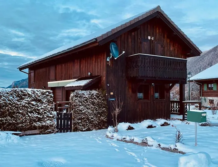 Chalet für 10 Personen, mit Garten und Ausblick, kinderfreundlich - 1