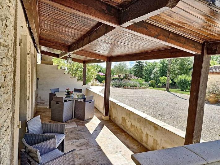 Location de vacances pour 2 personnes, avec jardin et piscine à Aujols - 4