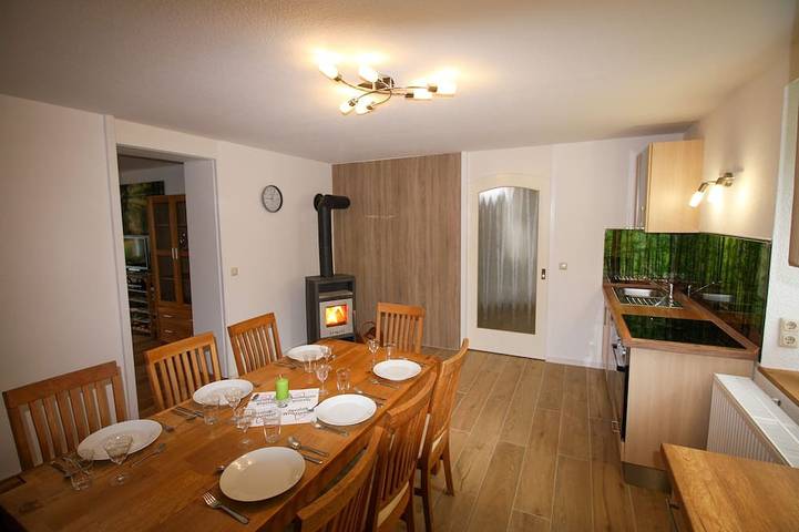 Ferienhaus für 8 Personen, mit Garten und Terrasse - 1