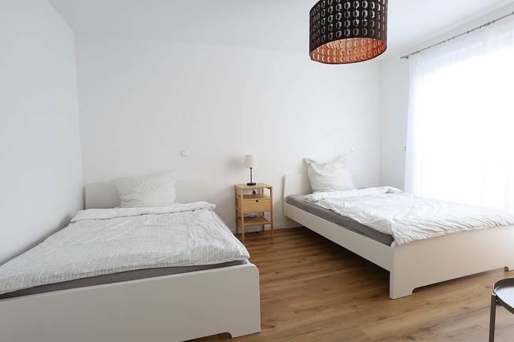 Ferienwohnung für 8 Personen, mit Balkon am Phantasialand - 2