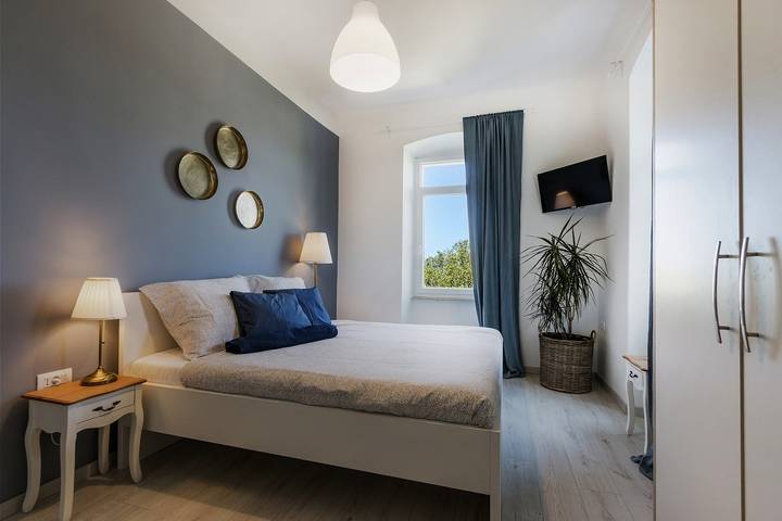 Ferienwohnung für 6 Personen, mit Balkon/Terrasse in Pula - 2