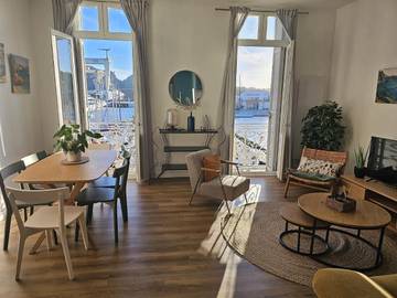 Gîte pour 6 personnes, avec vue dans Office de Tourisme de la Ciotat