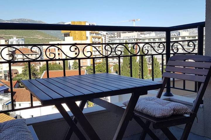 Ferienwohnung für 2 Personen in Montenegro
