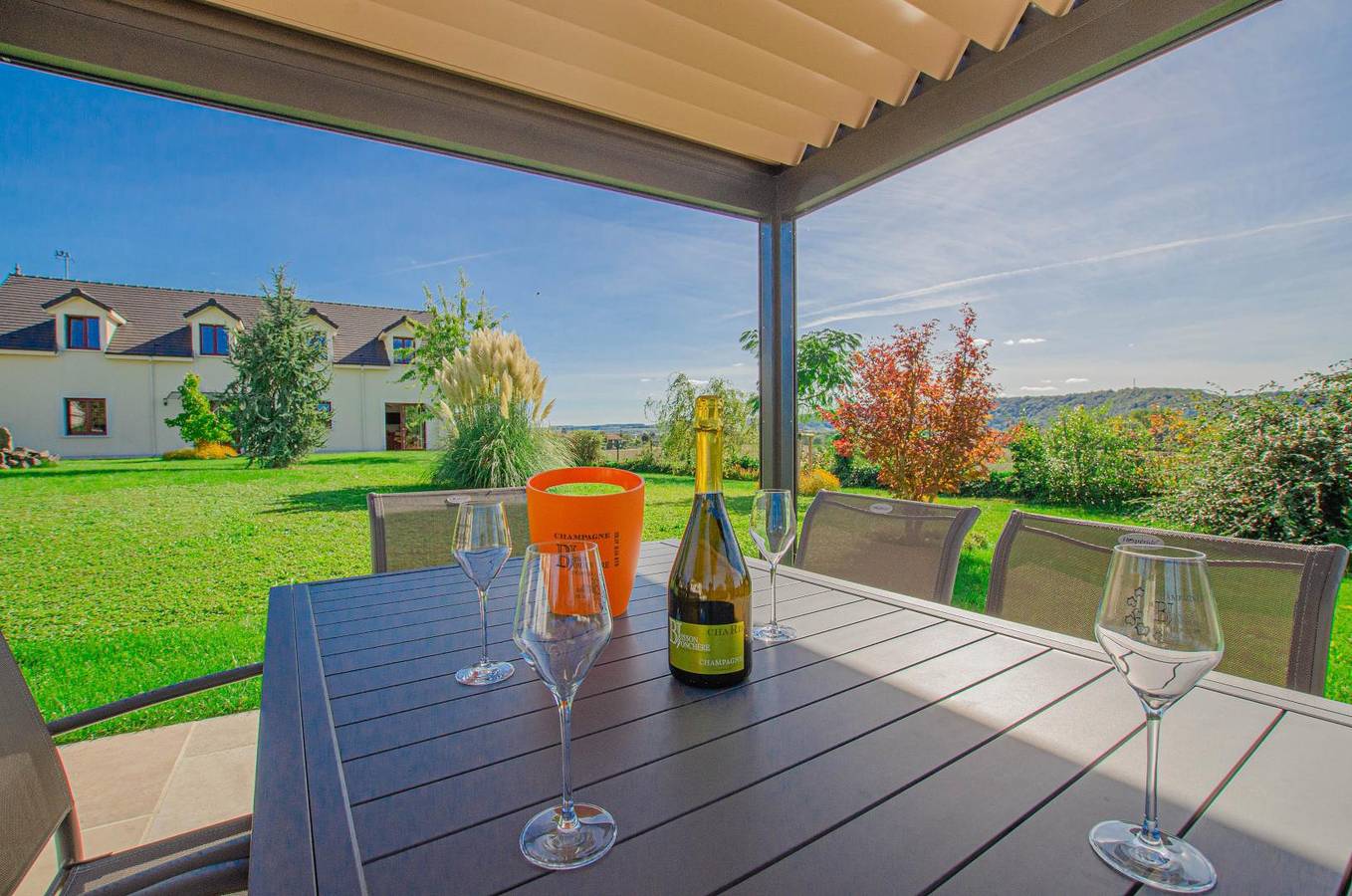 L'Oustaou in Bar-sur-Aube, Aube