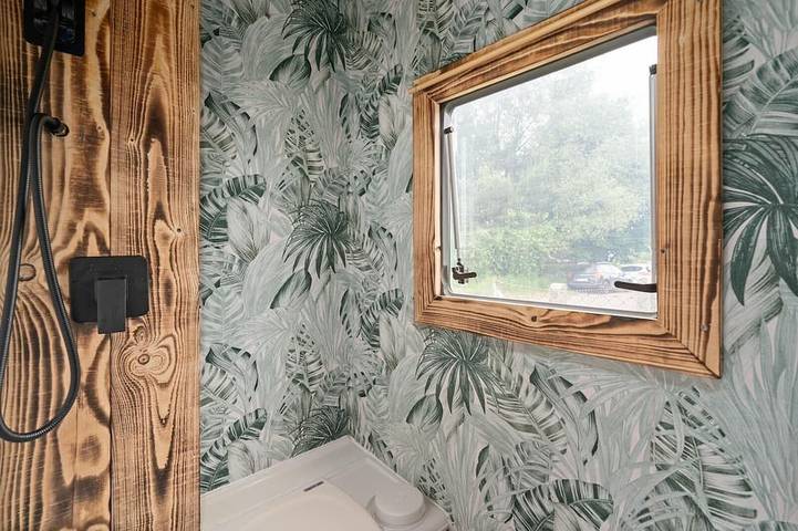 Wohnwagen für 2 Personen, mit Pool, mit Haustier in Mecklenburg-Vorpommern - 3