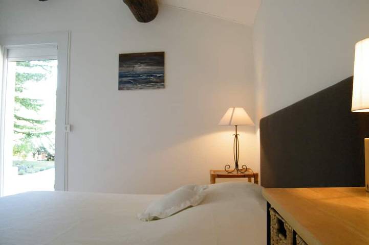 Location de vacances pour 6 personnes, avec jardin et terrasse à Crestet - 2