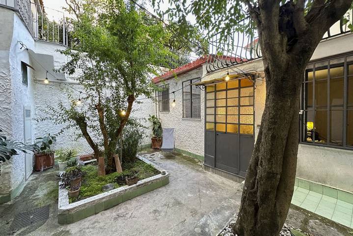 Appartement de vacances pour 3 personnes, avec balcon et jardin à Naples