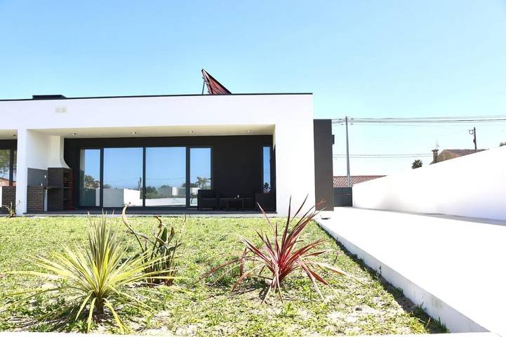 Gîte pour 6 personnes, avec jardin, animaux acceptés dans Ponte de Vagos