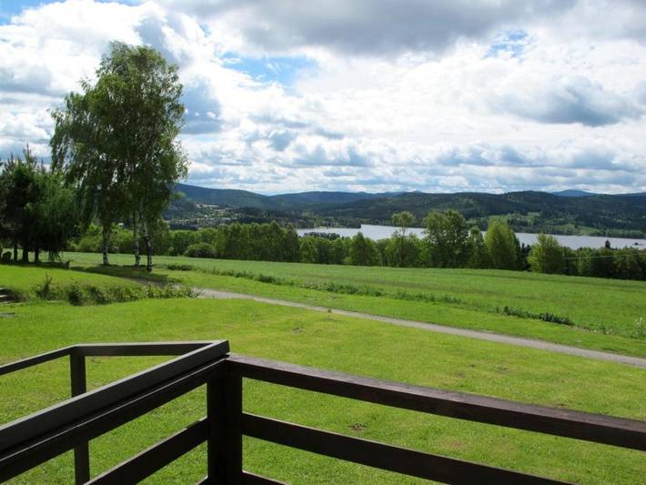 Ferienhaus für 8 Personen, mit Seeblick und Ausblick sowie Garten, mit Haustier in Lipno - 3