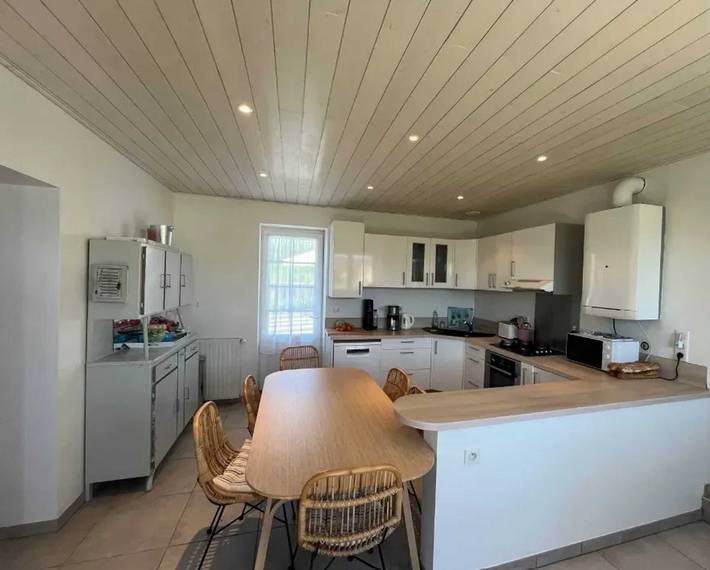 Location de vacances pour 6 personnes, avec terrasse à Saint-Michel-en-l'Herm - 4