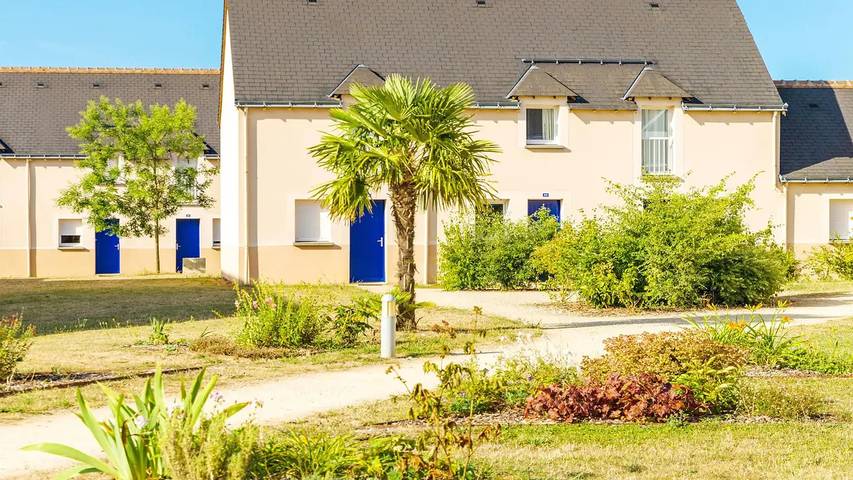 Gîte pour 5 personnes, avec Terrasse et Jardin ainsi que Piscine et Sauna à Azay-le-Rideau
