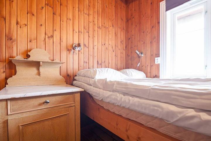 Blockhütte für 6 Personen, mit Terrasse auf den Lofoten - 4