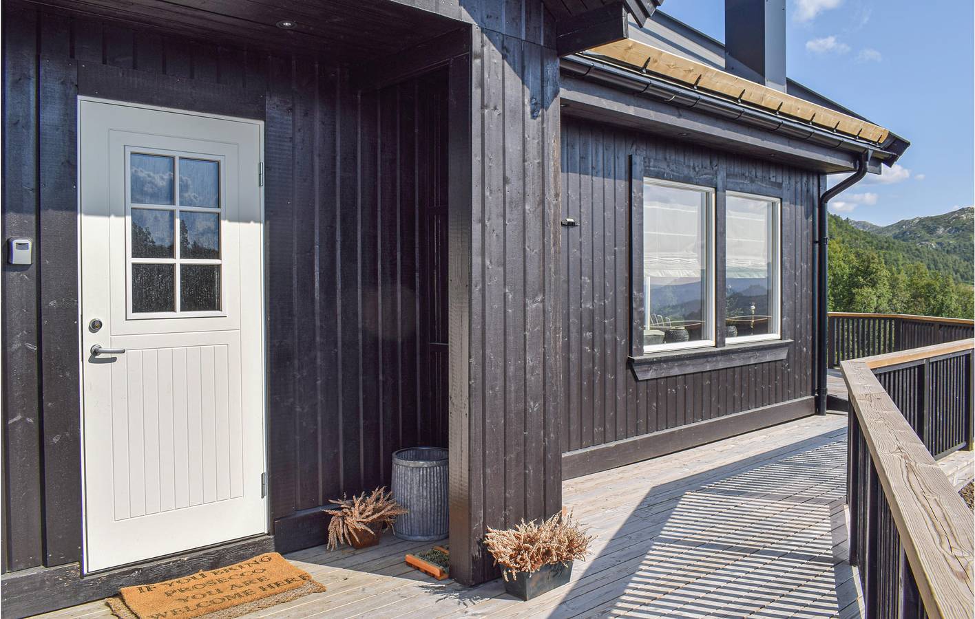 Ferienhaus für 8 Personen mit Garten in Vinje