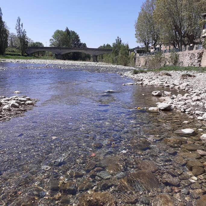 Location de vacances pour 5 personnes, avec terrasse à Bize-Minervois - 4