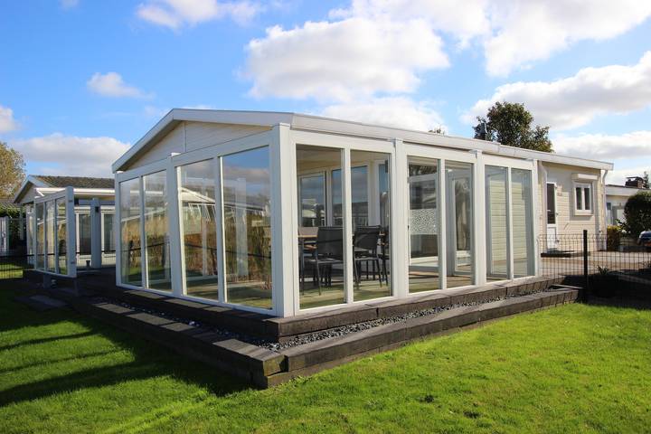 Chalet voor 6 personen, met tuin in Zeeuws-Vlaanderen