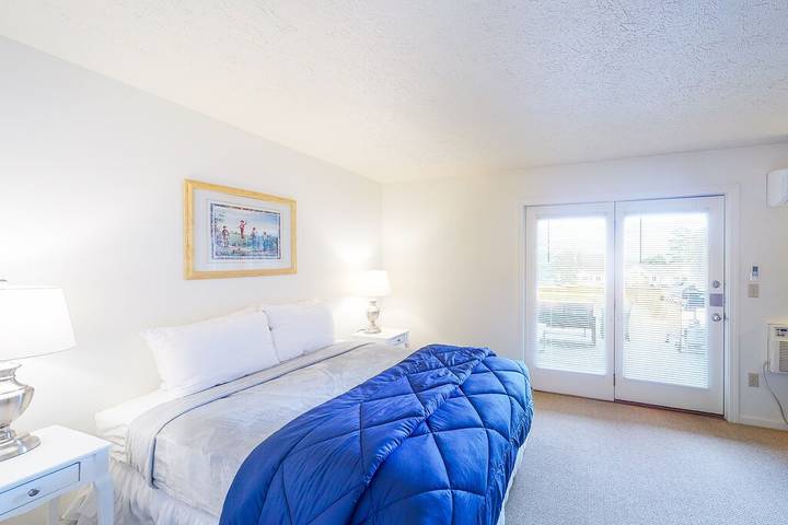Vacation rental for 4 people, with balcony and yard, with pets in Bar Harbor