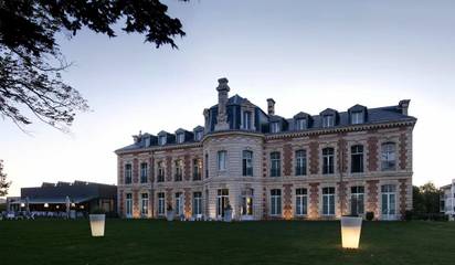 Hôtel pour 2 personnes, avec jardin ainsi que sauna et piscine à L'Houmeau