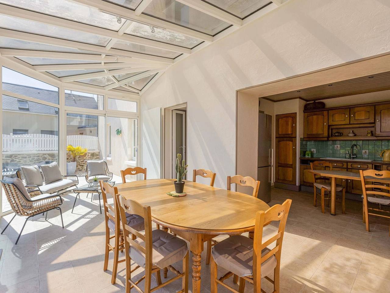 Maison de vacances pour 8 personnes avec jardin in Montaigu-la-Brisette, Côte de la Déroute