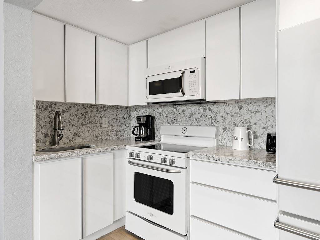 Ganze Wohnung, Zum Strand in Atlantic Heights, Miami Beach