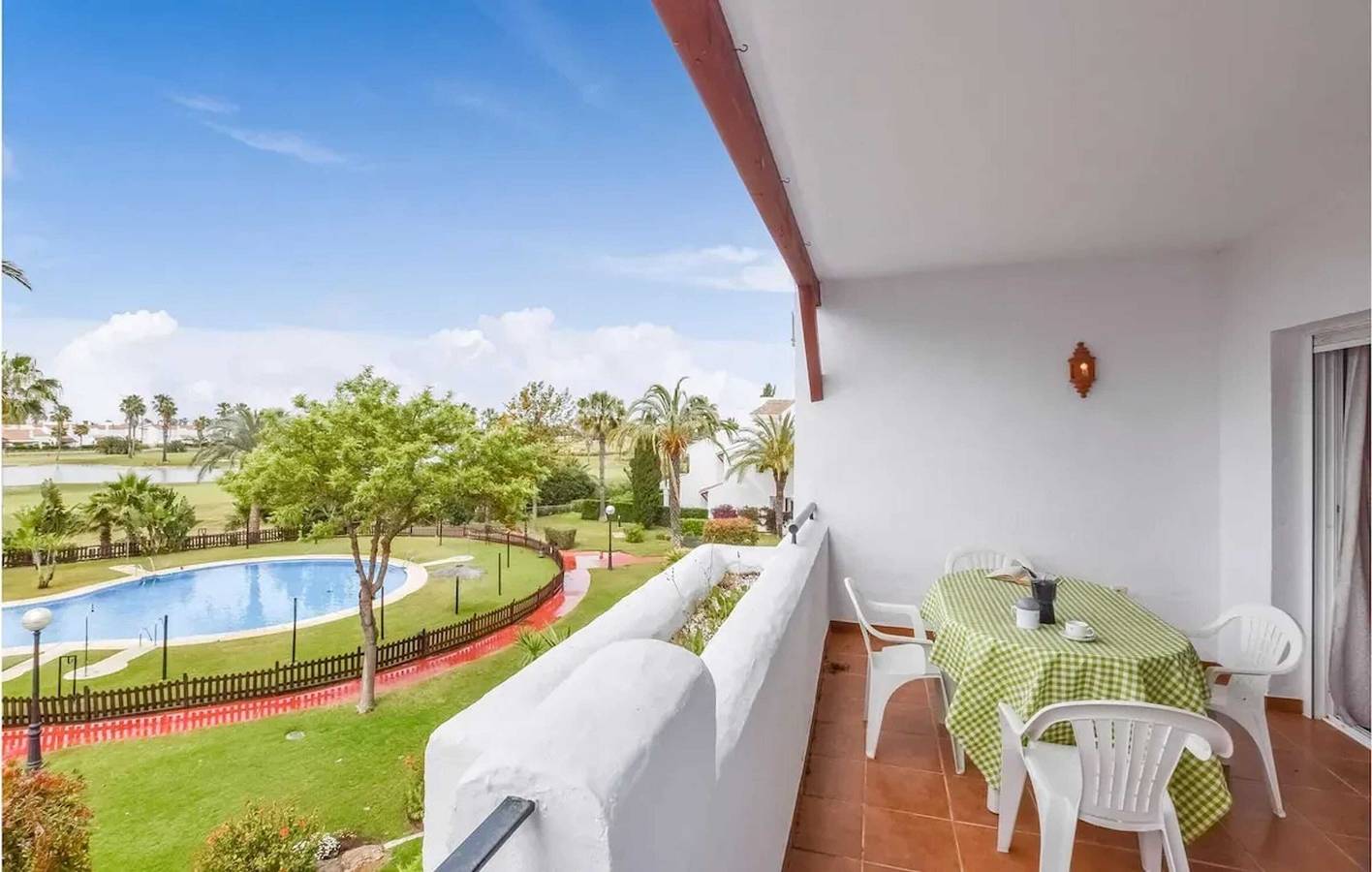 Ganze Wohnung, Charmante Wohnung in Rota mit Garten- und Seeblick, 81 m² in Costa Ballena, Rota