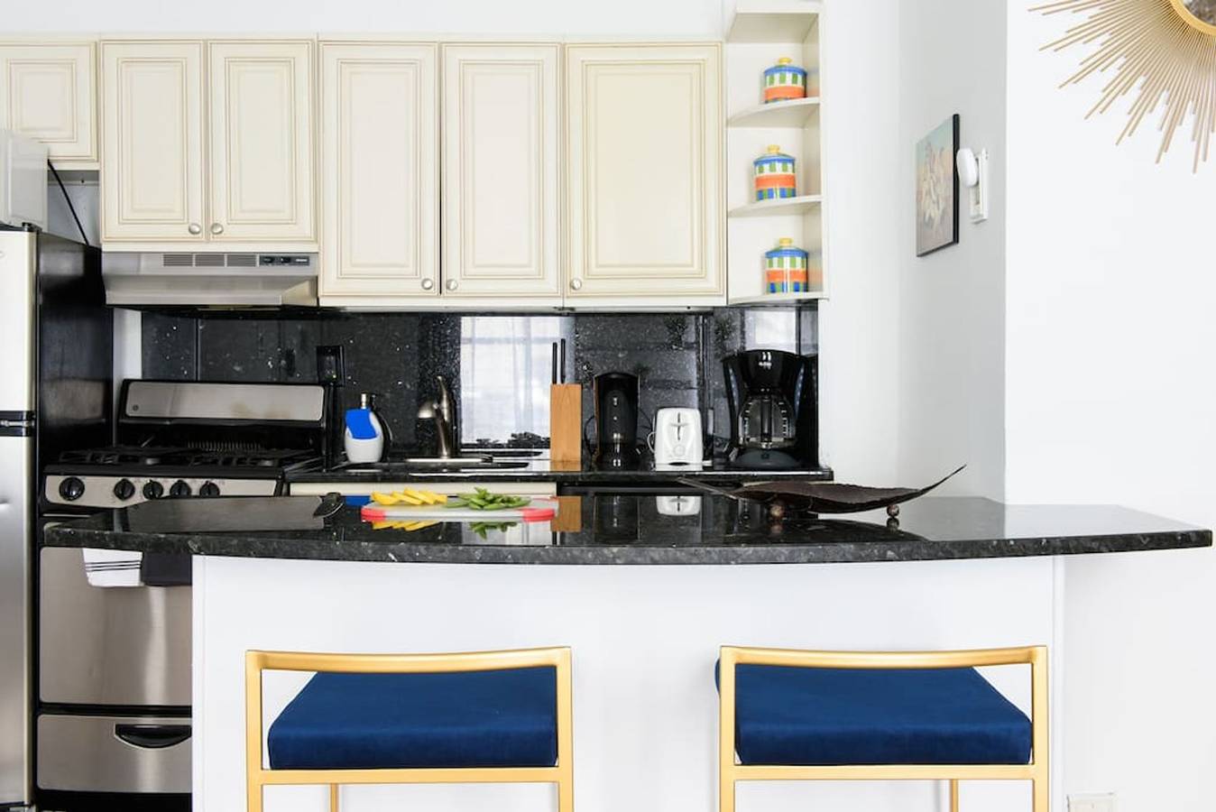 Hel lejlighed, 26-3B 1Br prime 20 s Wd in unit Courtyard in Manhattan, New York City