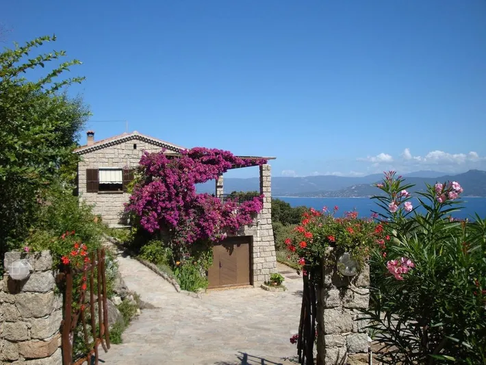 Casa de vacaciones para 4 personas, con vistas y jardín - 1