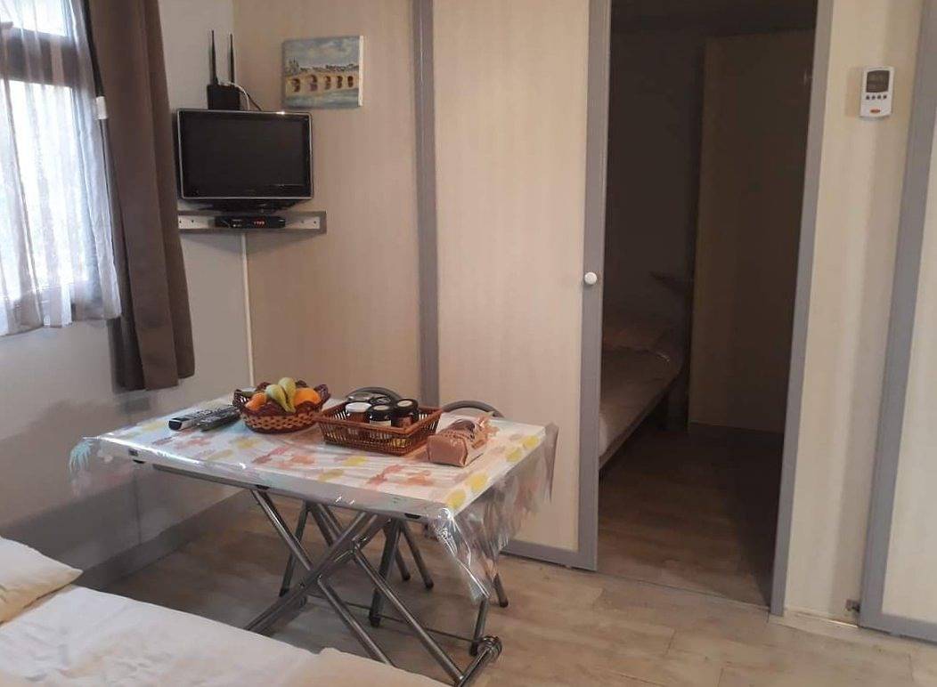 Dumé Chalet 5 min des plages, tout confort, clim, Wifi gratuite in Zonza, Arrondissement de Sartène
