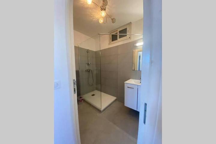 Gîte pour 4 personnes, avec terrasse dans Plage Venga Di L Oru Santa Maria Poggio - 3