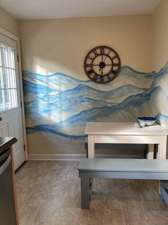 Gemütliches Wiesenhäuschen erwartet Sie. in Blue Ridge Parkway, Buncombe County