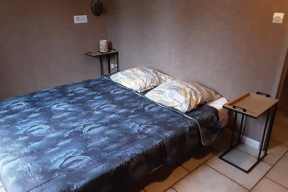 Maison avec piscine privative jusqu’à 10 personnes in Cendras, Parc national des Cévennes