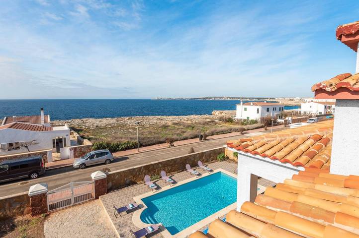 Casa vacanza per 8 persone a Cala Blanca