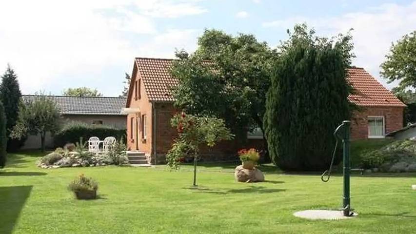 Ferienwohnung für 2 Personen, mit Garten