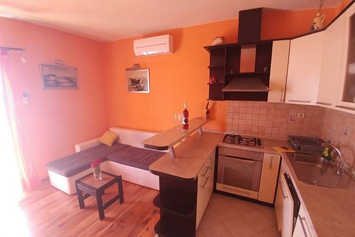 Apartament wakacyjny dla 5 osób, z Balkon/ taras w Brist