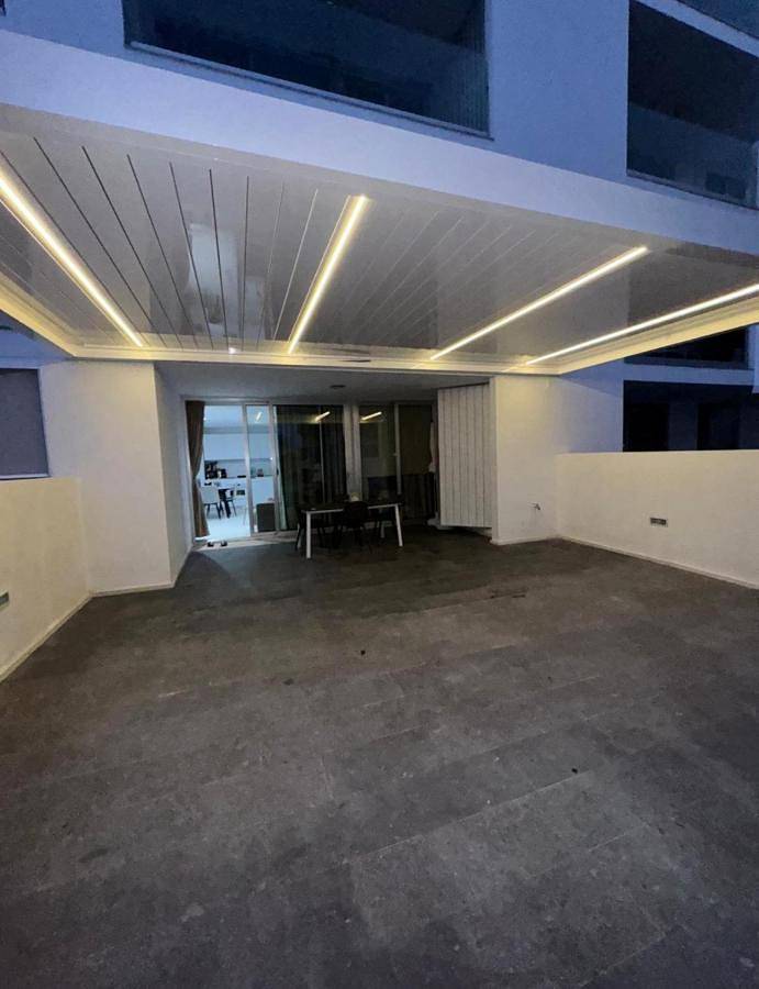 Apartamento de vacaciones para 4 personas, con terraza y piscina - 1
