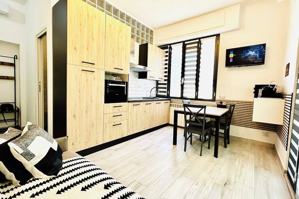 Entire apartment, 1 Bedroom Apartment in Lido di Ostia in Ostia, Rome
