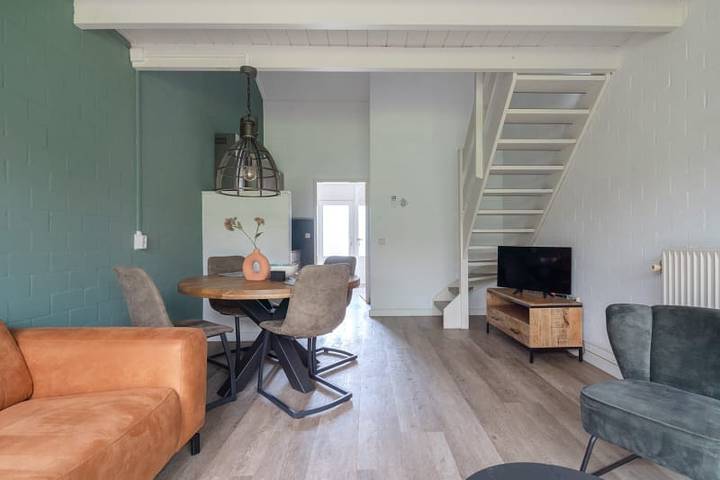 Entire apartment, Vacation apartment for 2 people with terrace in Veluwe
