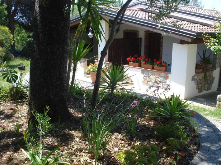 Casa vacanza per 2 persone, con giardino, adatto a famiglie con bambini - 1