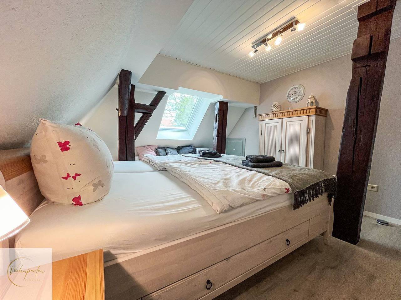 Ganze Wohnung, Cozy Apartment Rooftop Churchplace in Wilsdruff, Osterzgebirge