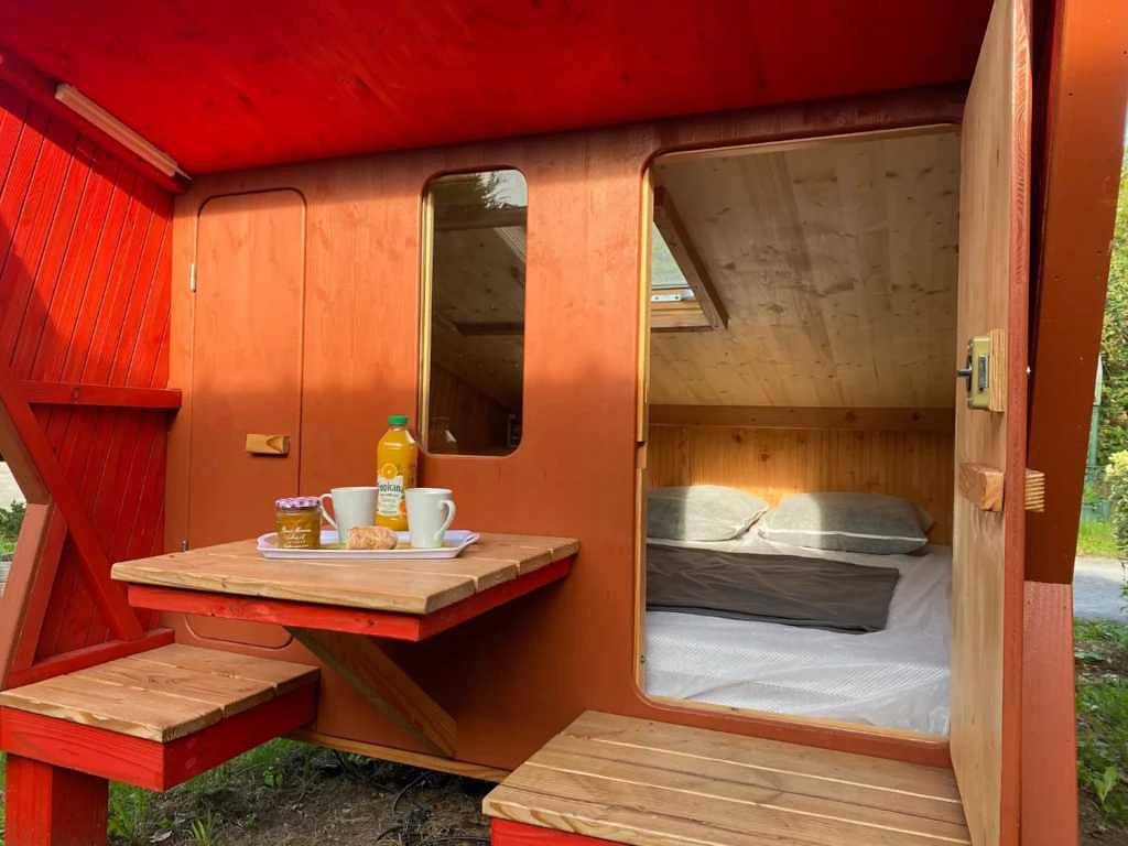 Zecamping 2* dog friendly locatif 2 pers in Angicourt, Oise