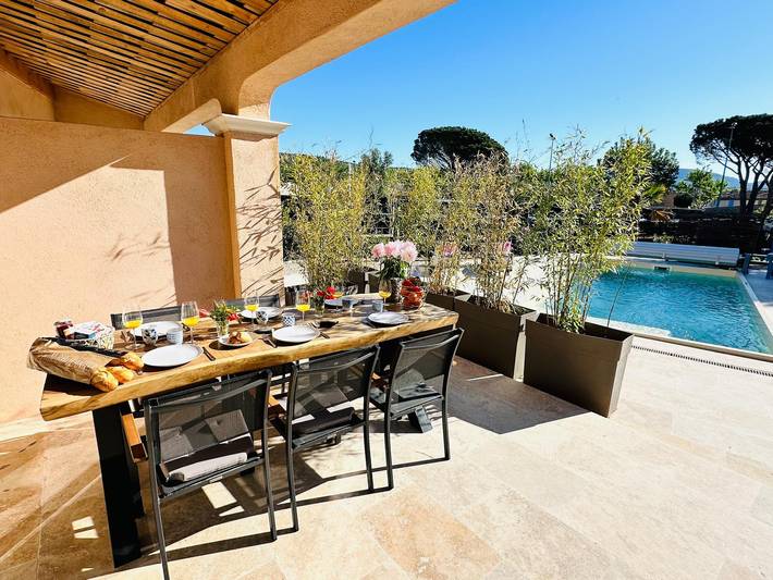 Location de vacances pour 6 personnes, avec terrasse et jardin à Le Plan-de-la-Tour - 2