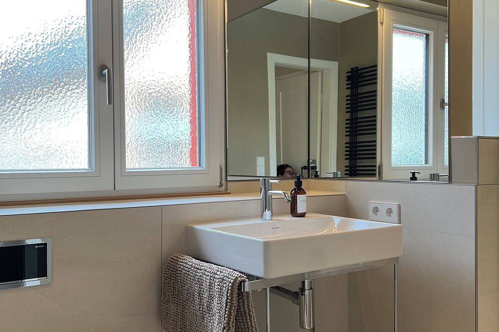 Ganze Wohnung, 30er Charme in zentraler Lage in Ludwigsburg, Landkreis Ludwigsburg