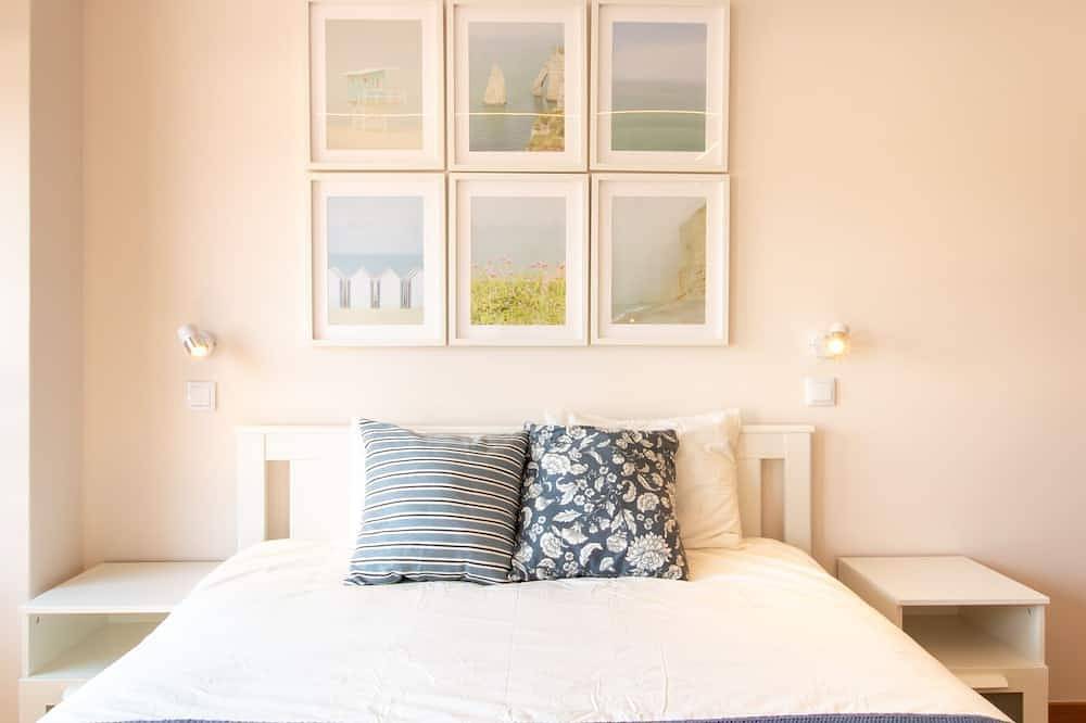 Apartamento entero, Stylish 2Br Near Beach & Metro by Lovelystay in Vila do Conde, Distrito de Porto