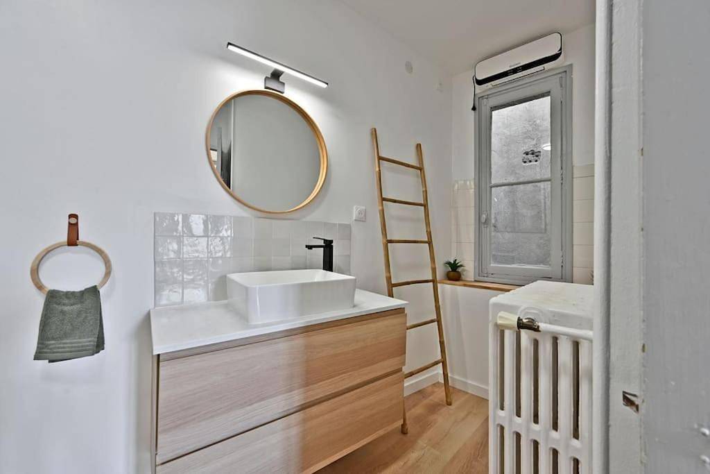 Appartement entier, Three-Bedroom Apartment in Avignon, Vaucluse